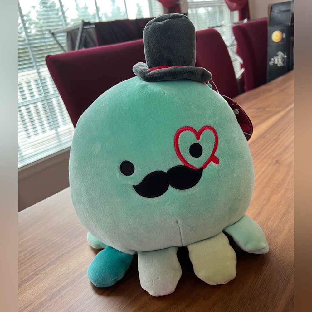 NWT 8 Inch Eiko the Octopus Valentines Day Squishmallow